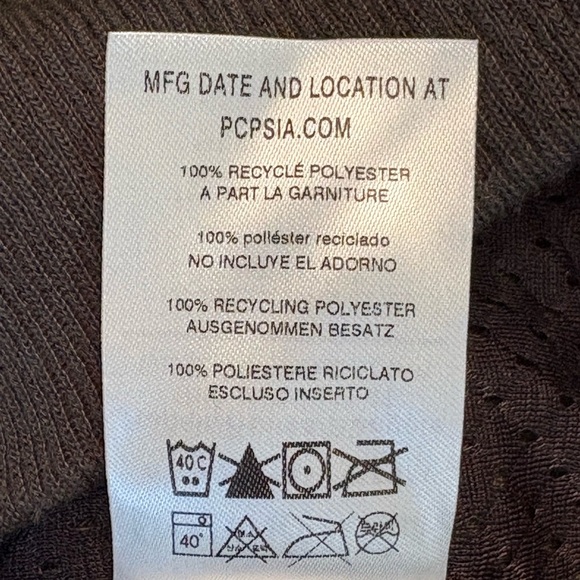 Patagonia Forest Green Fleece Jacket size Large w/ Three Button Closure. - Picture 7 of 13